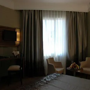 Отель Miramer